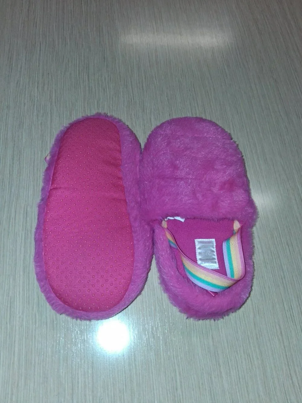 1 Pair of Carter's Girl's Faux Fur Pink Slippers